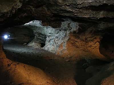 Cave "Mushkarova Yama" in Ternopil region.