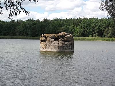 Озеро Король в селі Ходосівка біля Києва.